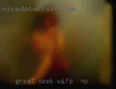 Great wife in NC cook, gaming, anime, hentai.